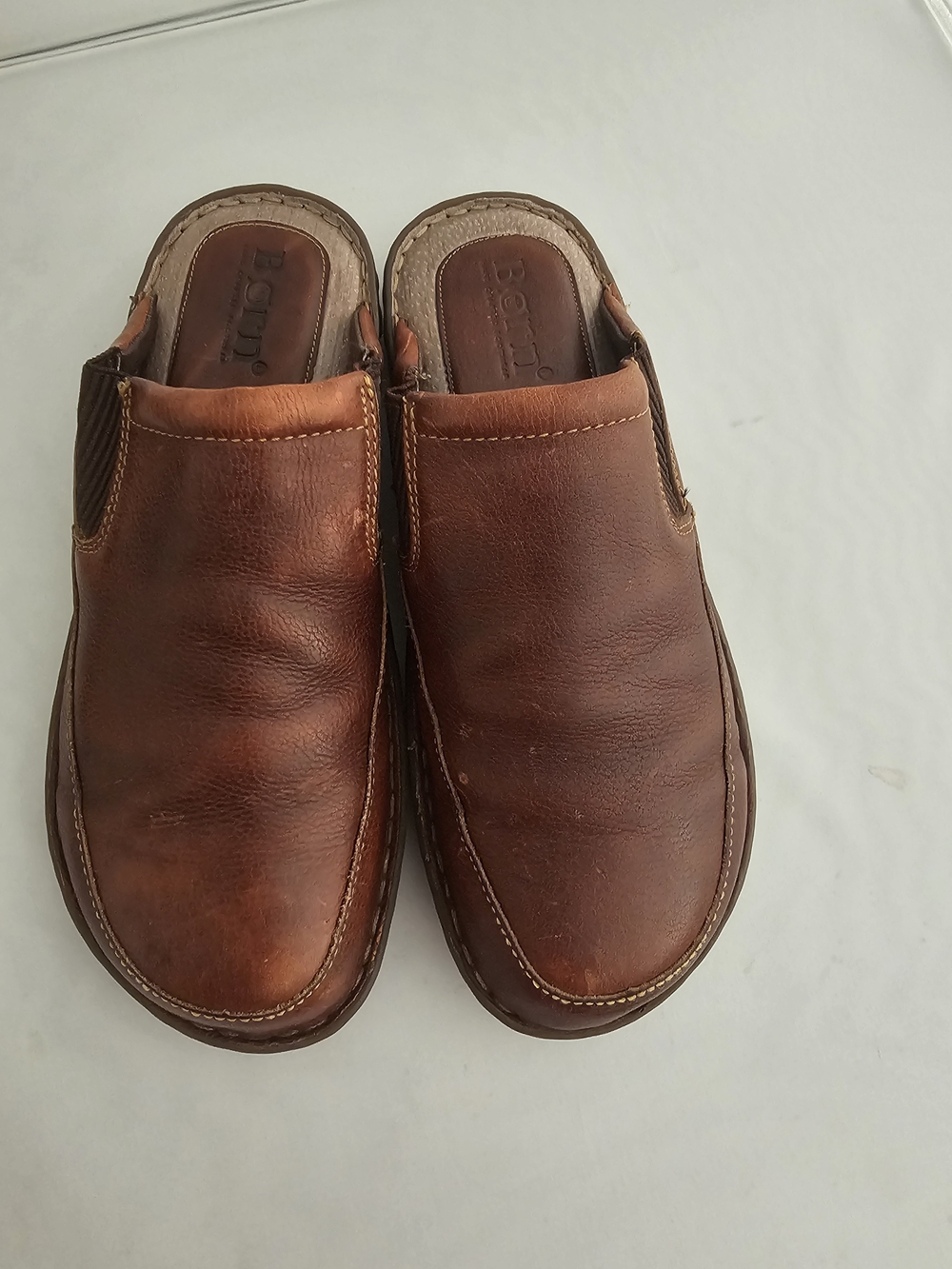 NEW Born Men's Brown Leather Slip-On Clogs